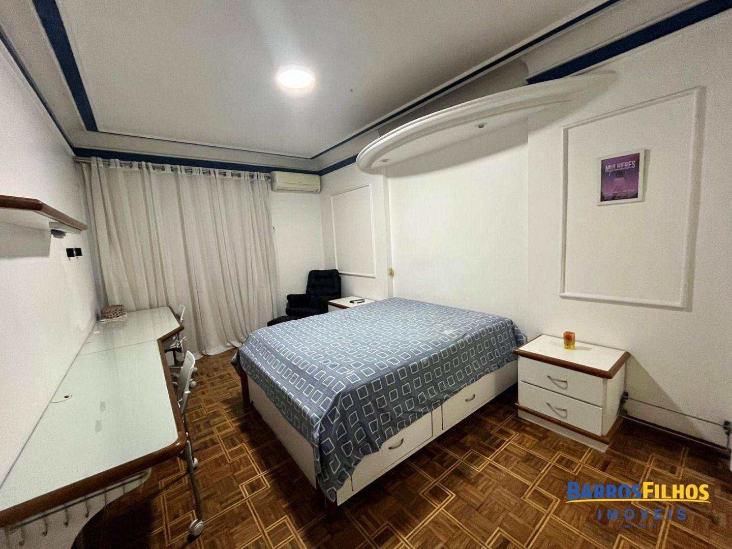Apartamento para alugar com 4 quartos, 150m² - Foto 9