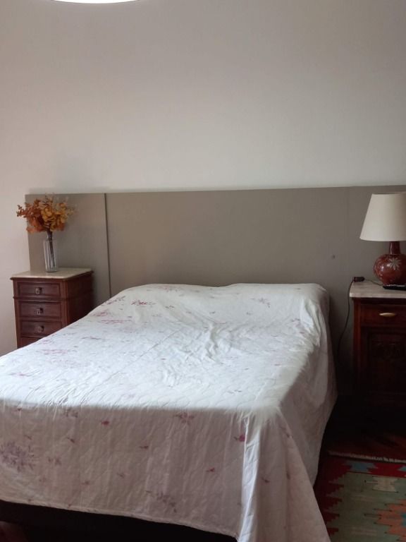 Apartamento à venda com 3 quartos, 198m² - Foto 15