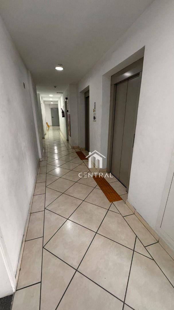 Apartamento à venda com 2 quartos, 55m² - Foto 46