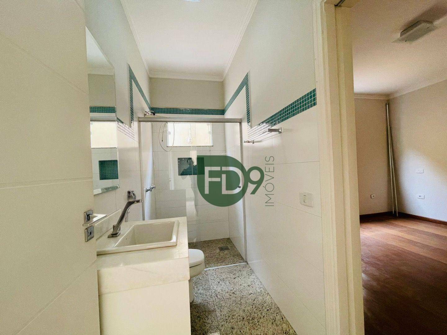 Casa à venda com 3 quartos, 257m² - Foto 17