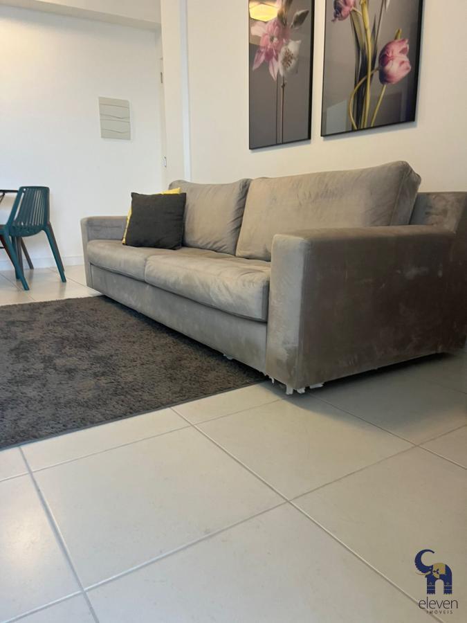 Apartamento à venda com 2 quartos, 85m² - Foto 18