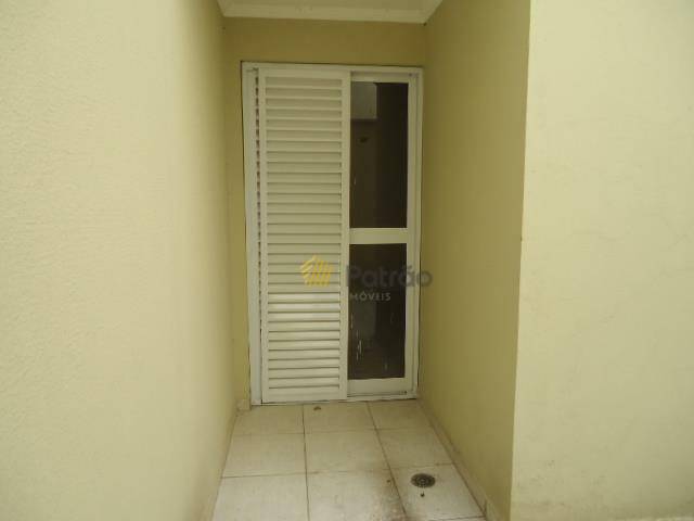 Apartamento à venda com 3 quartos, 107m² - Foto 13