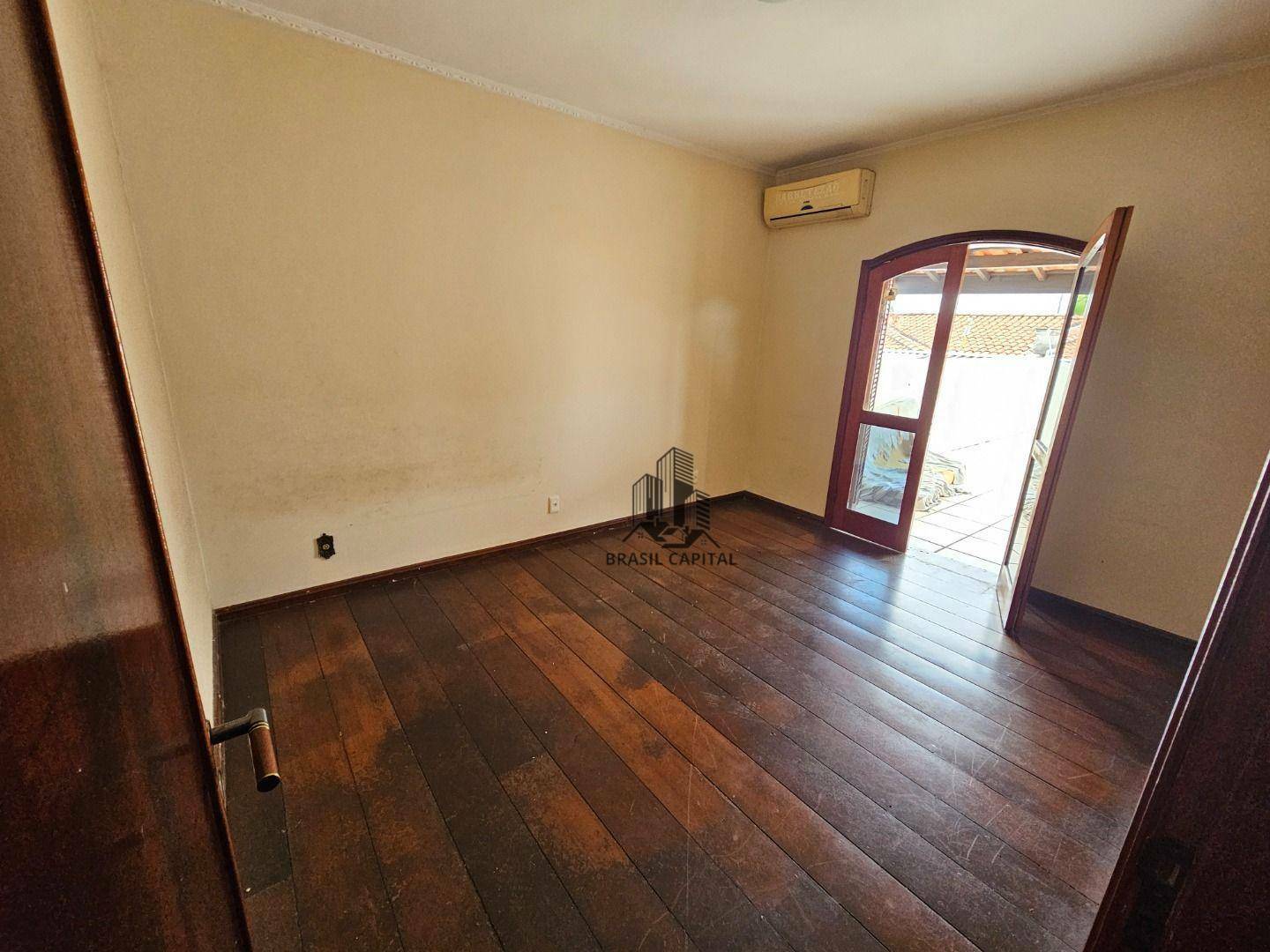 Sobrado à venda com 3 quartos, 300m² - Foto 11