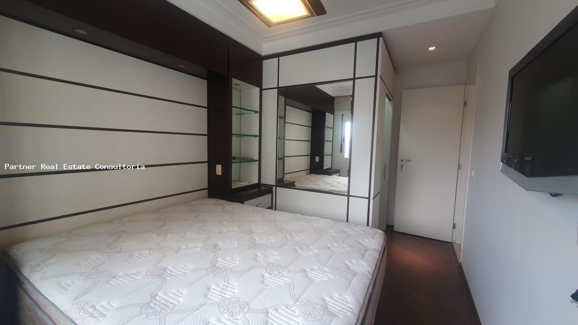 Apartamento para alugar com 2 quartos, 72m² - Foto 28