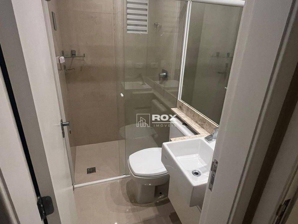 Apartamento à venda com 2 quartos, 67m² - Foto 7