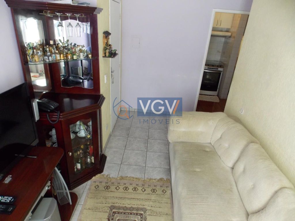 Apartamento à venda com 2 quartos, 42m² - Foto 8