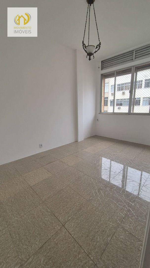 Apartamento à venda com 3 quartos, 94m² - Foto 9