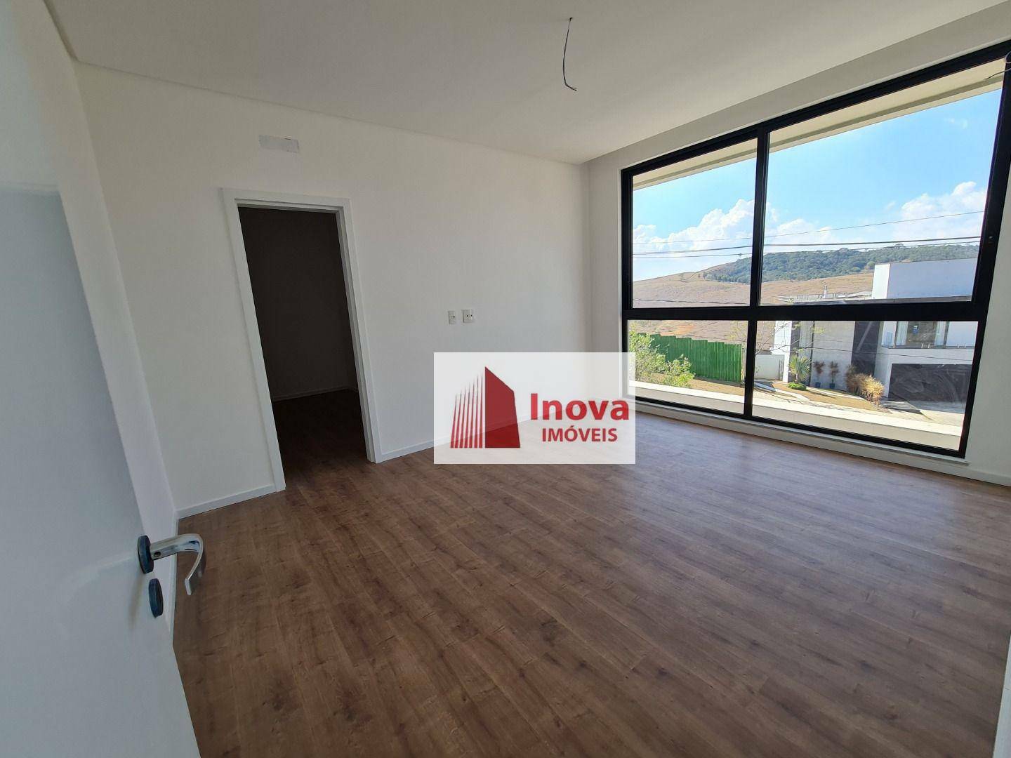 Casa de Condomínio à venda com 4 quartos, 307m² - Foto 17