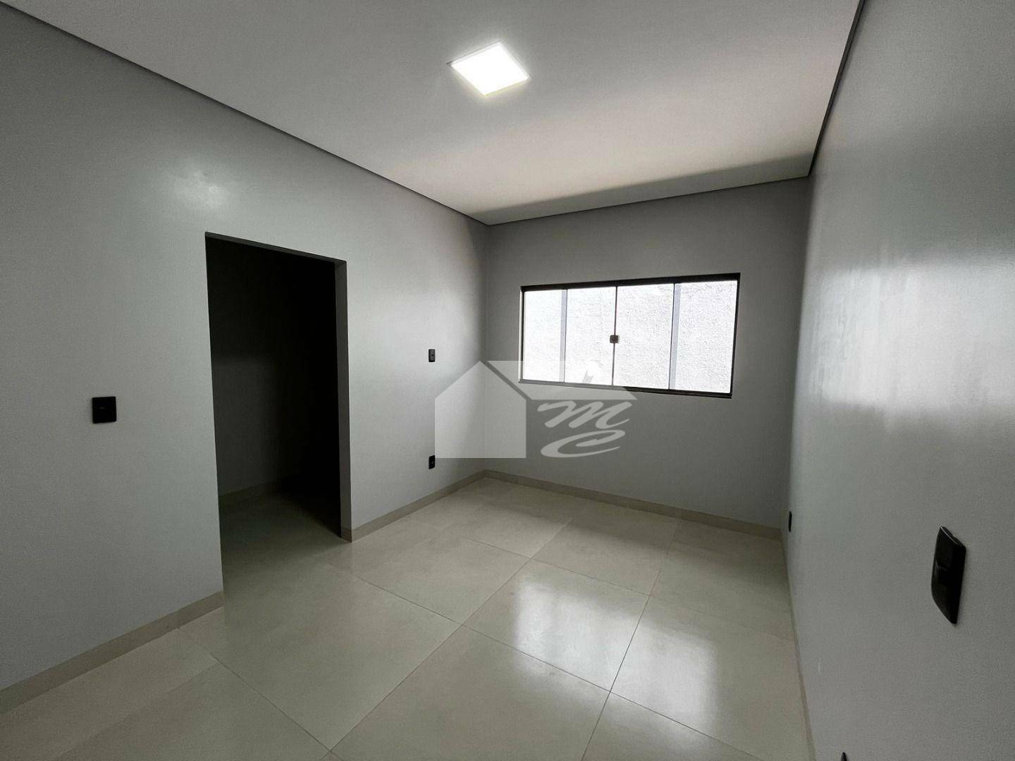 Casa à venda com 2 quartos, 80m² - Foto 9