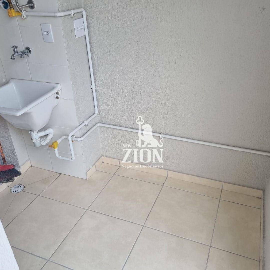 Apartamento à venda com 2 quartos, 41m² - Foto 13