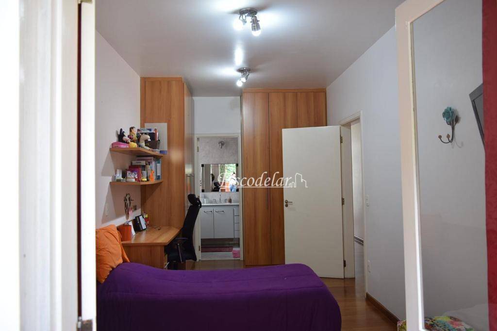 Casa de Condomínio à venda com 4 quartos, 350m² - Foto 18