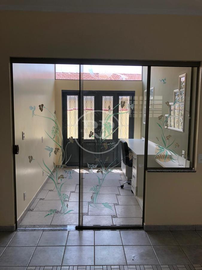 Casa à venda com 3 quartos, 135m² - Foto 11