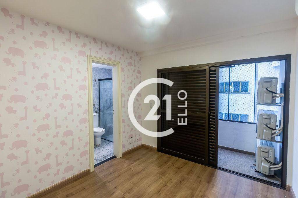 Apartamento para alugar com 3 quartos, 184m² - Foto 18