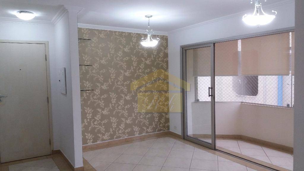 Apartamento à venda com 3 quartos, 90m² - Foto 1