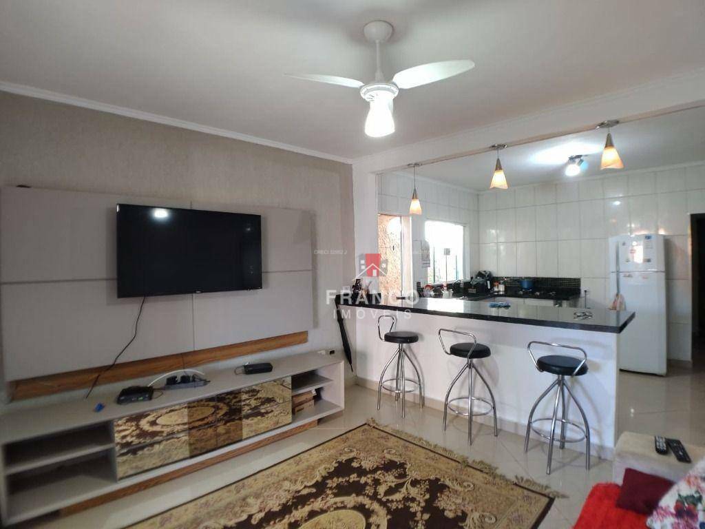 Casa à venda com 3 quartos, 180m² - Foto 5