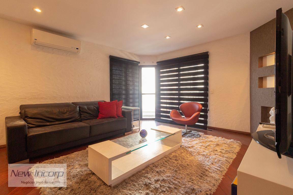 Apartamento à venda com 3 quartos, 160m² - Foto 2