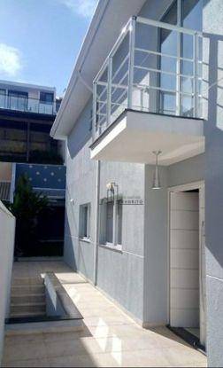 Casa à venda com 3 quartos, 240m² - Foto 2