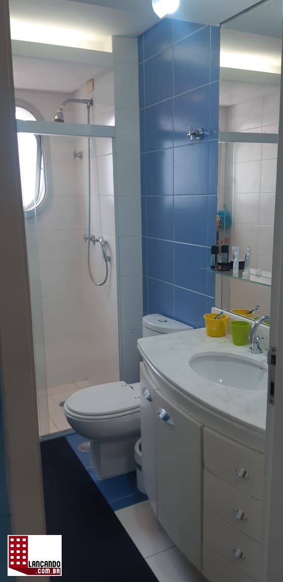 Apartamento à venda com 4 quartos, 240m² - Foto 2