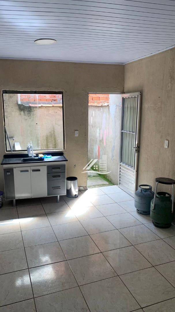 Sobrado à venda com 2 quartos, 80M2 - Foto 6