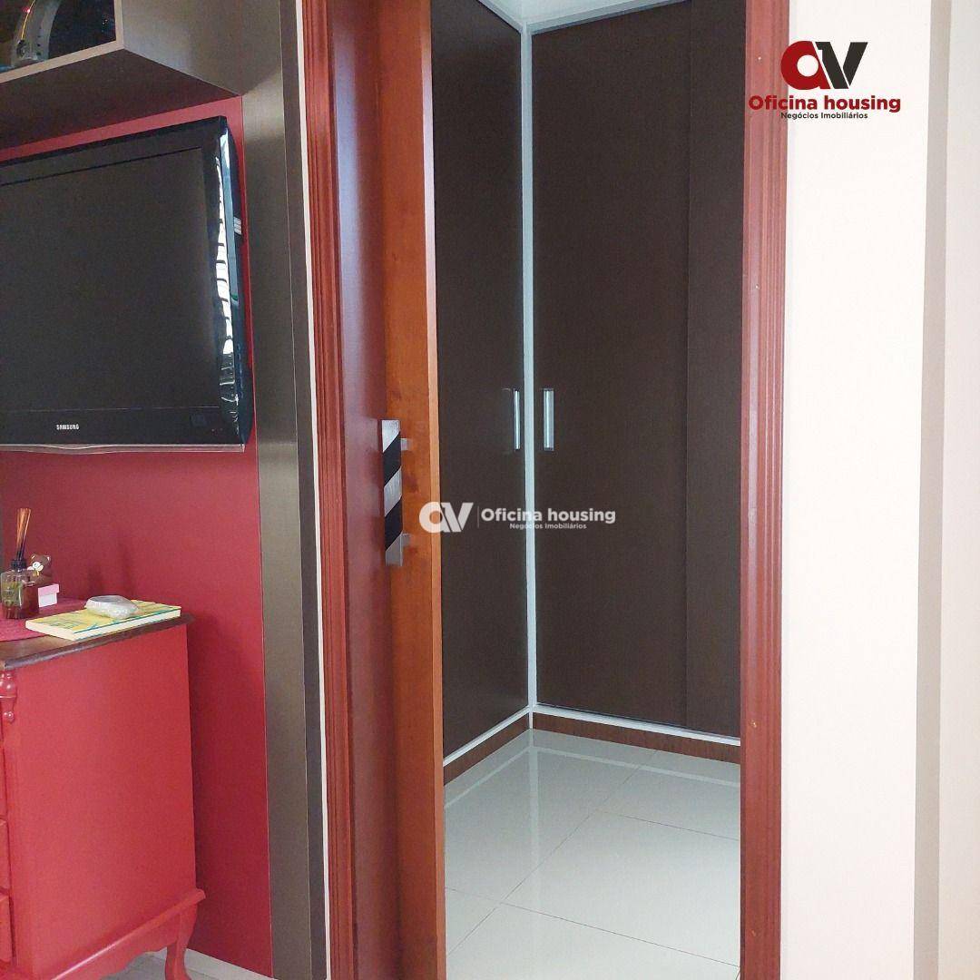 Casa, 3 quartos, 218 m² - Foto 7