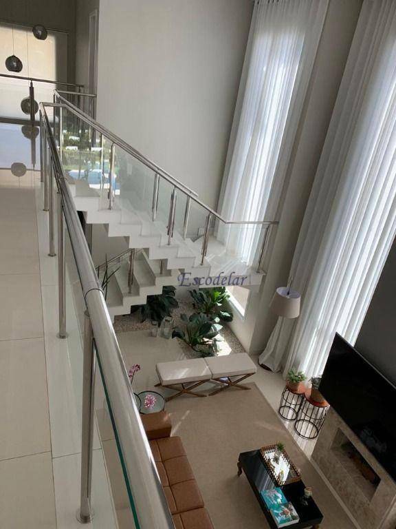 Casa de Condomínio para alugar com 5 quartos, 340m² - Foto 19