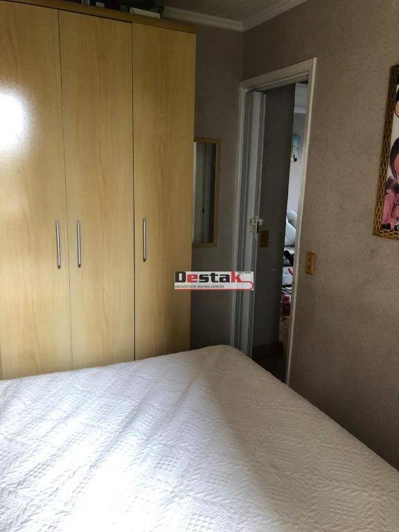 Apartamento à venda com 2 quartos, 50m² - Foto 13