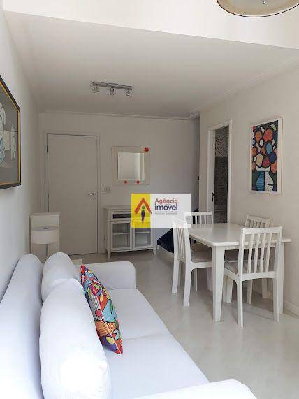 Apartamento para alugar com 1 quarto, 50m² - Foto 2