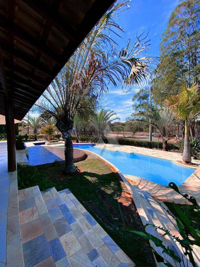 Casa à venda com 5 quartos, 417m² - Foto 16