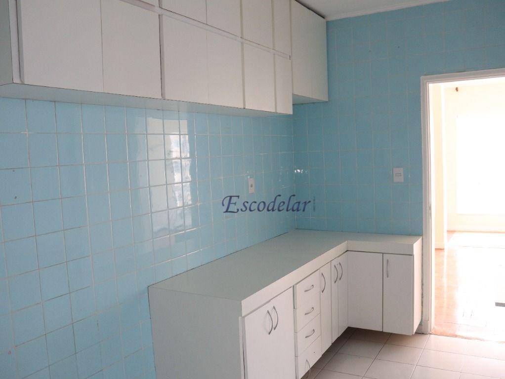 Apartamento à venda com 3 quartos, 189m² - Foto 20