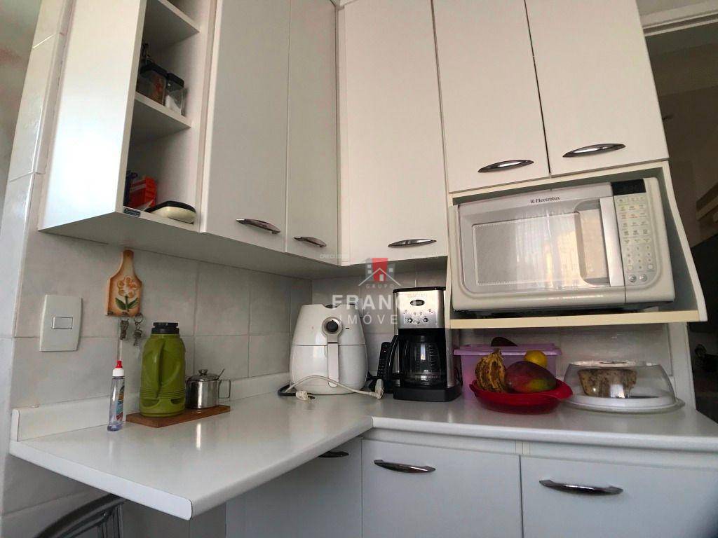 Apartamento à venda com 2 quartos, 55m² - Foto 5