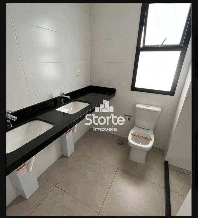 Apartamento para alugar com 3 quartos, 117m² - Foto 8