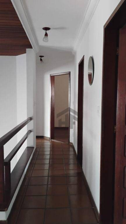 Casa à venda com 3 quartos, 240M2 - Foto 8