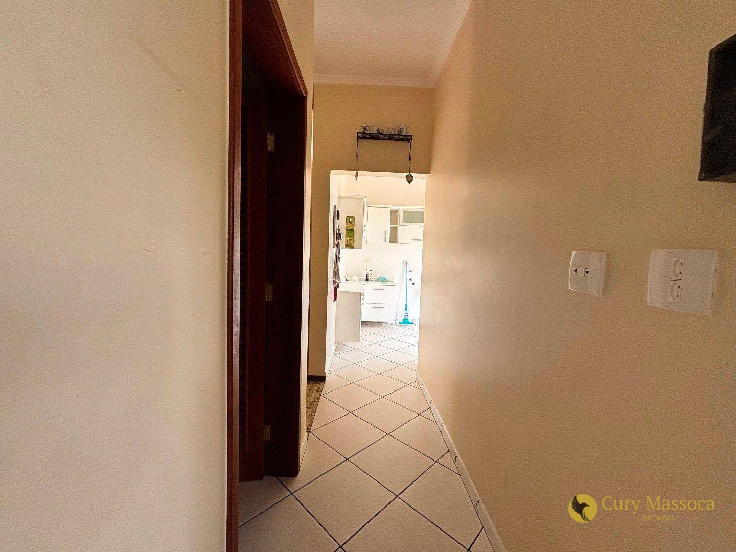 Casa de Condomínio à venda e aluguel com 3 quartos, 350m² - Foto 35