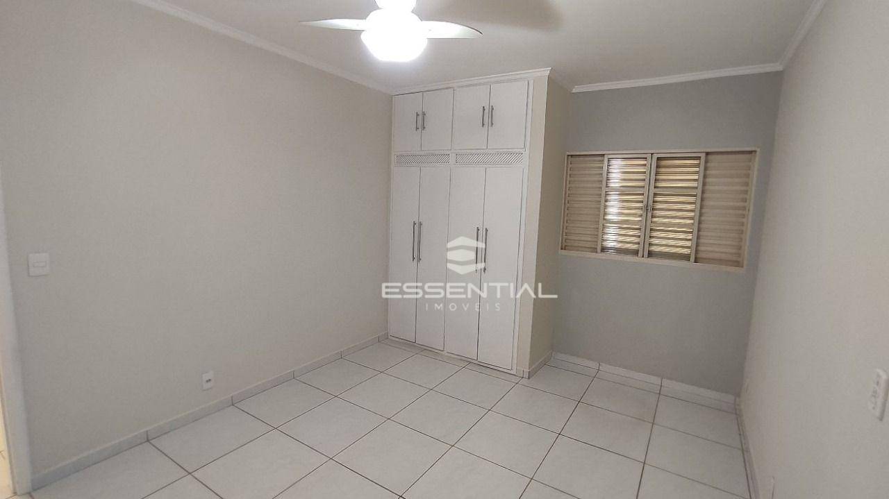 Apartamento à venda com 3 quartos, 132m² - Foto 4