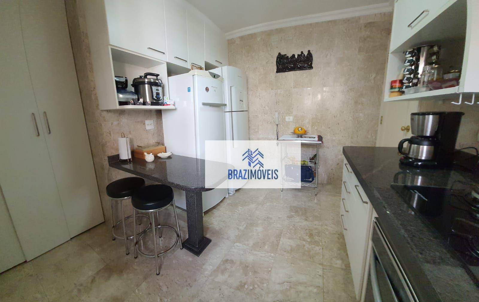 Apartamento à venda com 3 quartos, 164m² - Foto 17