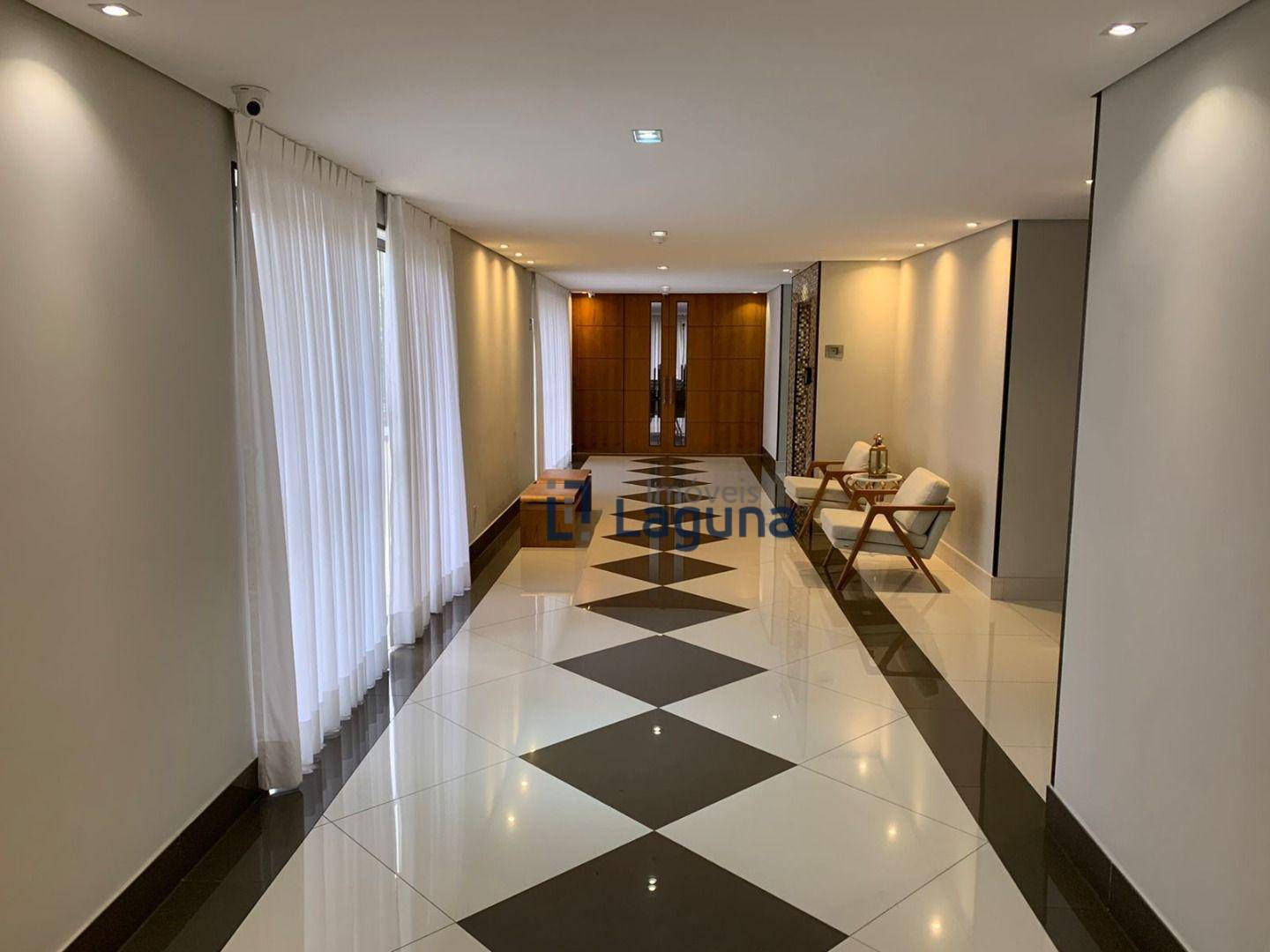 Apartamento à venda com 4 quartos, 136m² - Foto 6