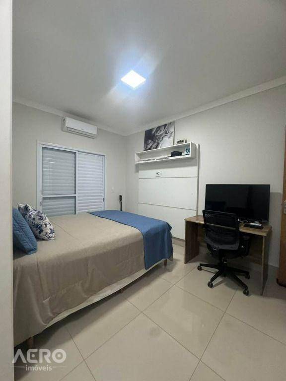 Casa à venda e aluguel com 3 quartos, 119m² - Foto 25