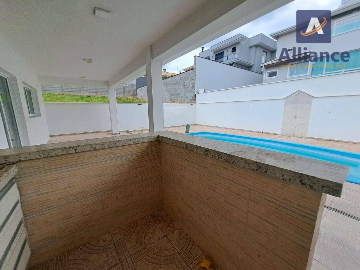 Casa de Condomínio para alugar com 3 quartos, 290m² - Foto 26