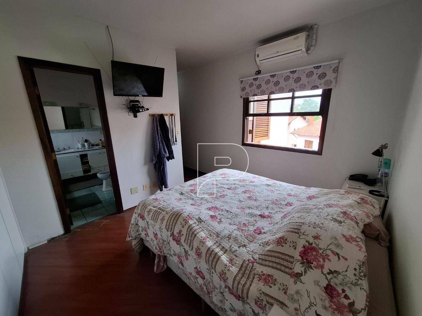 Casa de Condomínio à venda com 4 quartos, 224m² - Foto 34