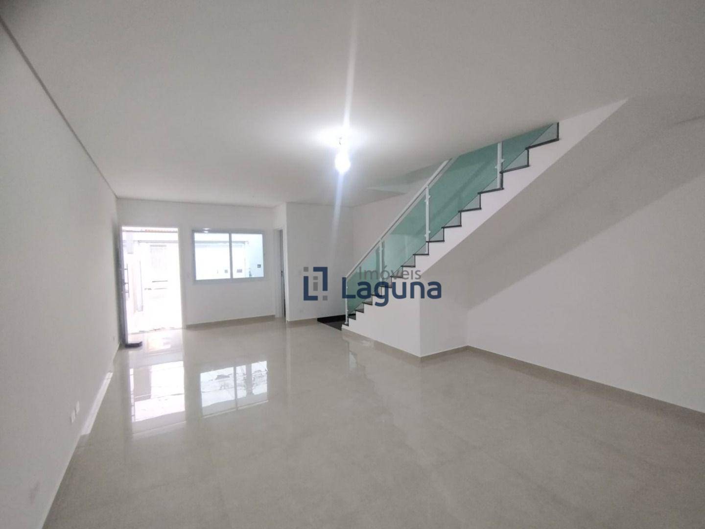 Sobrado à venda com 3 quartos, 180m² - Foto 4