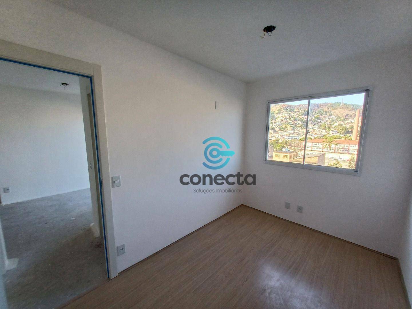 Apartamento à venda com 2 quartos, 65m² - Foto 4