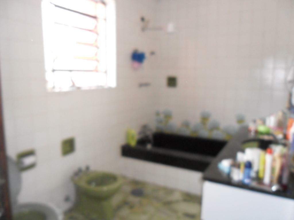 Sobrado à venda com 3 quartos, 200m² - Foto 9