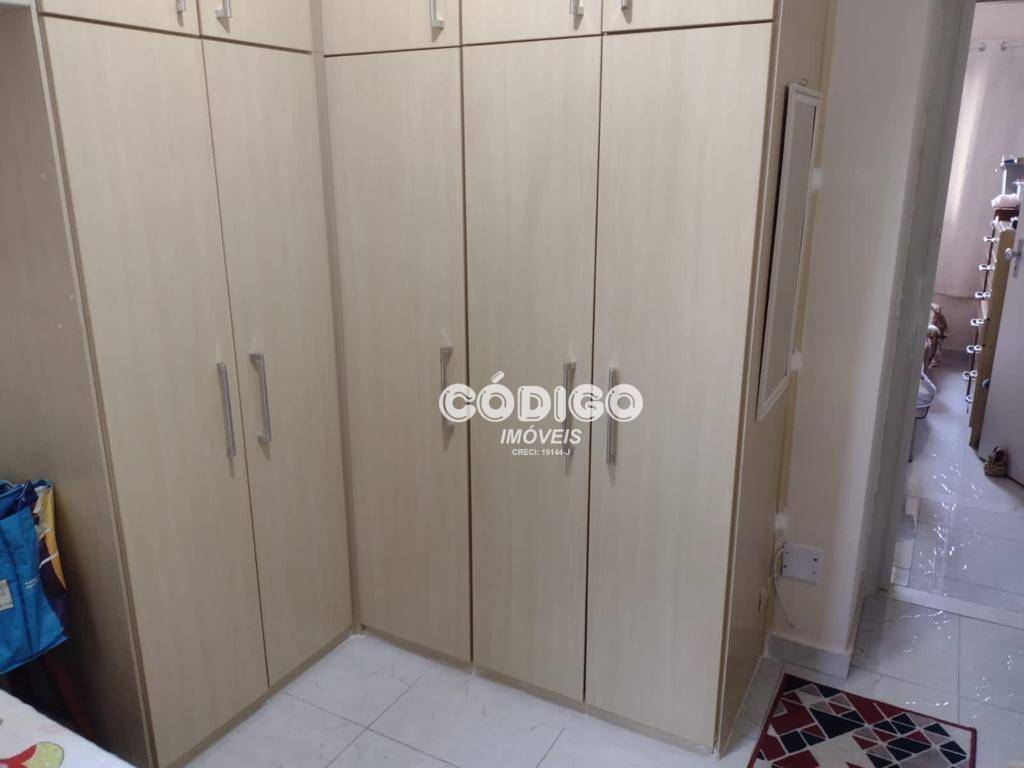 Apartamento à venda com 3 quartos, 68m² - Foto 11