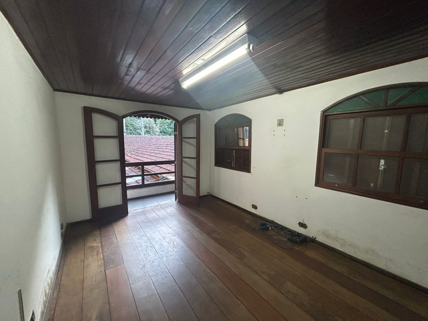 Casa à venda com 3 quartos, 250m² - Foto 27