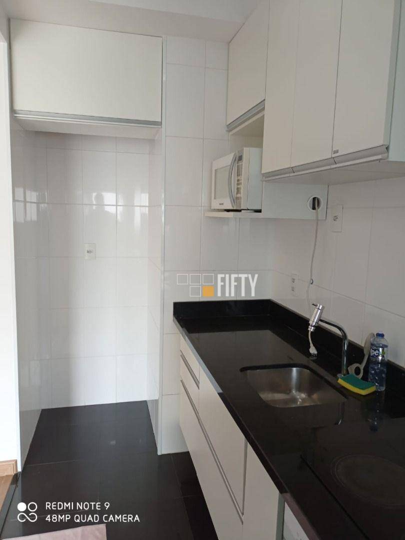 Apartamento para alugar com 1 quarto, 50m² - Foto 10