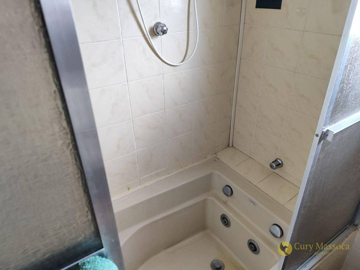 Chácara à venda com 4 quartos, 600m² - Foto 10