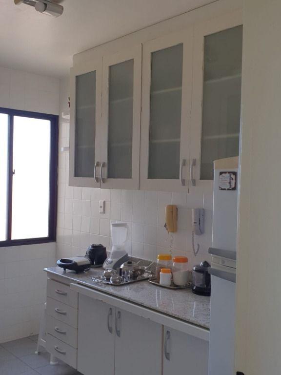 Apartamento à venda com 3 quartos, 79m² - Foto 20