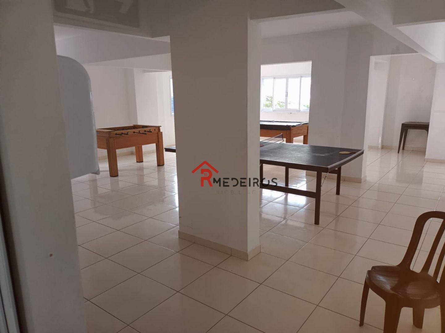 Apartamento à venda com 1 quarto, 42m² - Foto 17