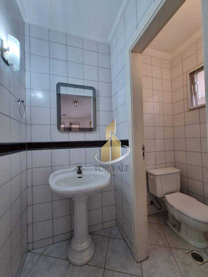 Sobrado à venda com 3 quartos, 309m² - Foto 23