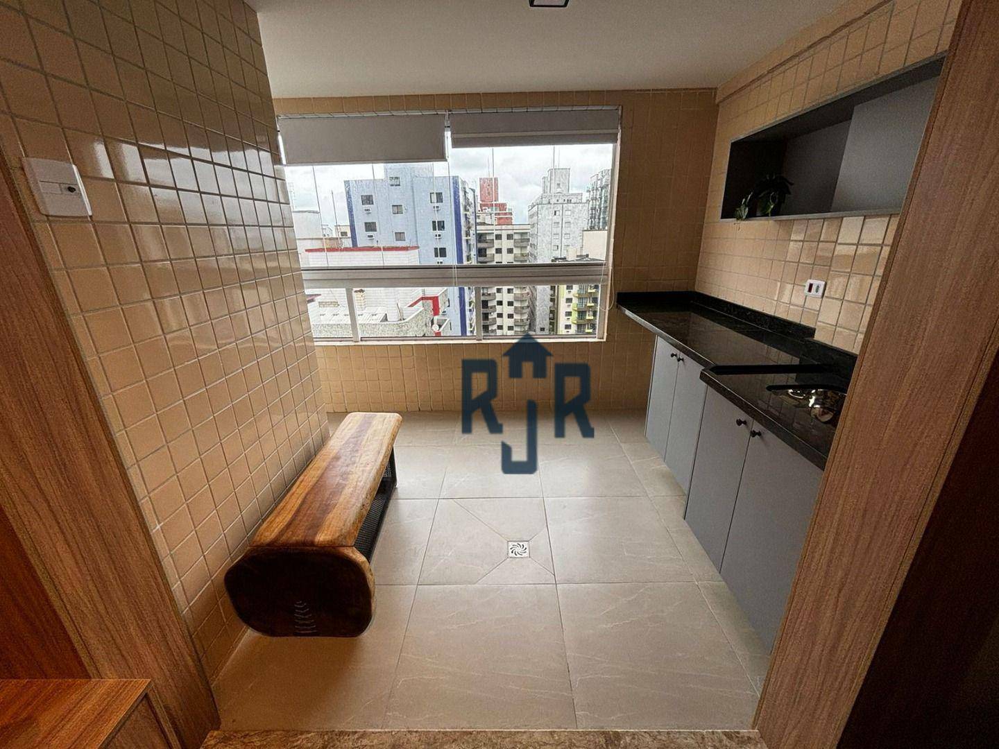 Apartamento à venda com 2 quartos, 84m² - Foto 2